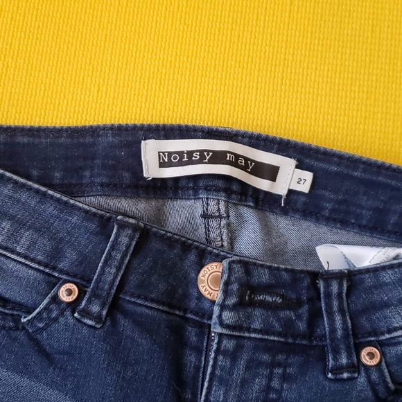 Stretchy skinny Jean - Picture 3 of 5